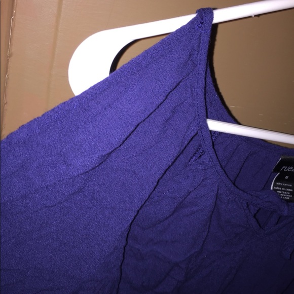 Blue blouse - Picture 2 of 4